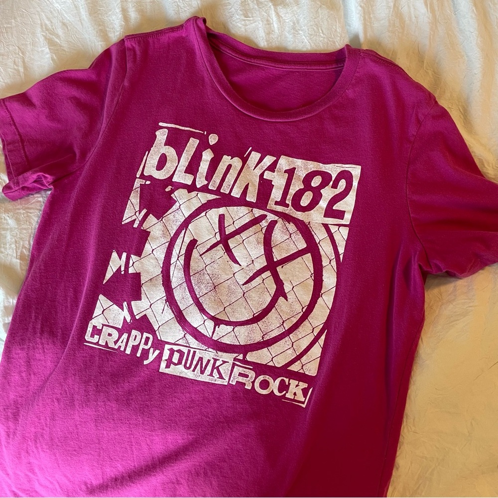 BLINK 182 Tour Merch Pink Graphic T-Shirt